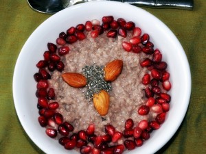 Ragi+Oats+Poridge with fruits and nuts